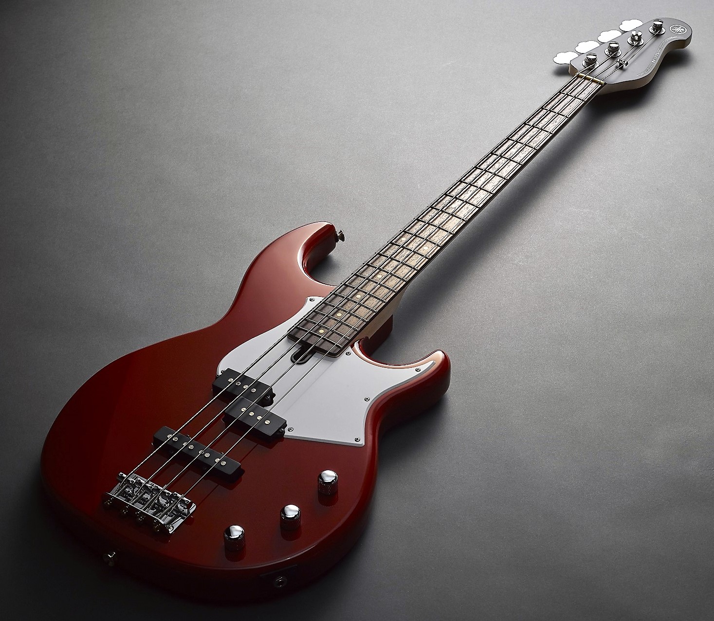 Yamaha 6 String Bass Guitar